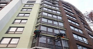 Установка крыши на балкон Саранск цена от 1056 руб. м/2.